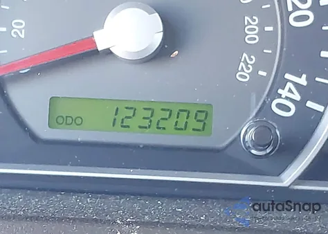 2008 Kia Sorento Lx z USA, uszkodzony, nr VIN KNDJD735685769206